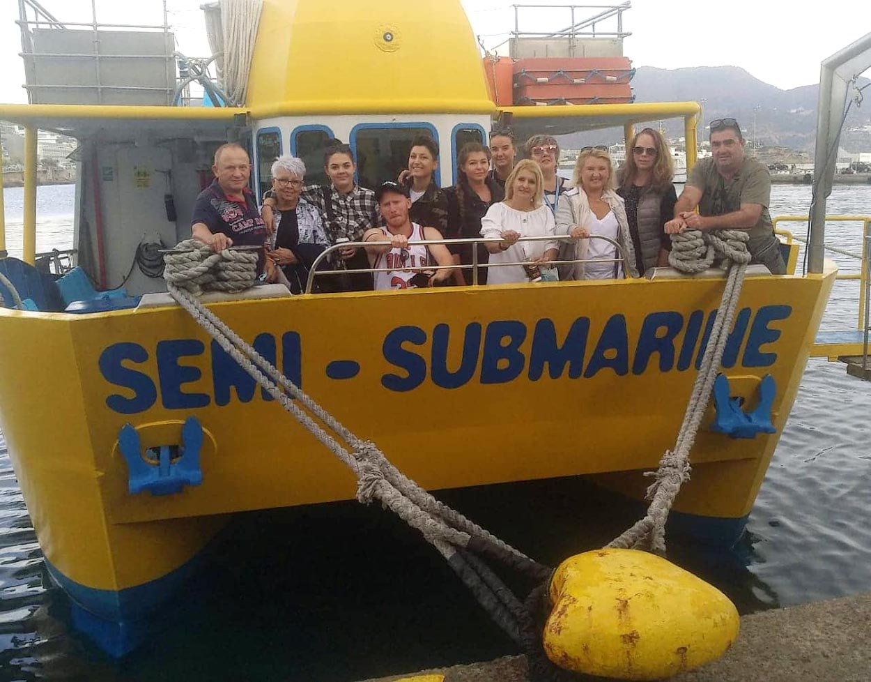 semi submarine